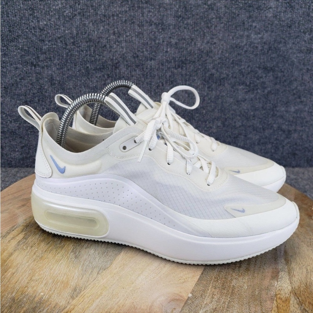 Nike Air Max Dia SE Summit Women's Size 8 White Running Shoes AR7410-100